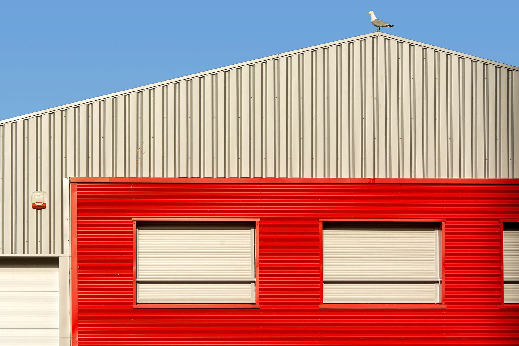 Warehouse and flex industrial building